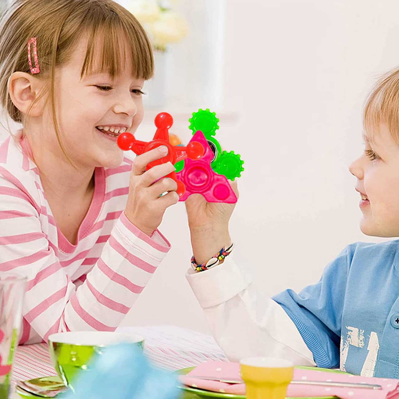 100 Pack Mini Fidget Spinner Toys,Stress Relief Sensory Toys,Birthday Party Favors Gifts for Kids Teens Adults,Christmas Stocking Goodie Bag Stuffers,Treasure Box Toys for Classroom Prizes Supplies